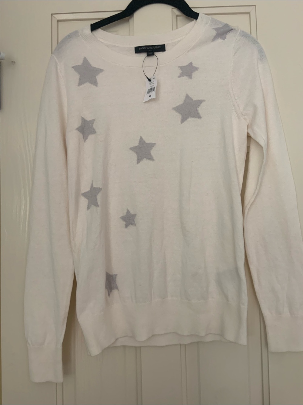 Banana Republic Ladies Cream Sweater with Gray Star Accents Size XS- NWT